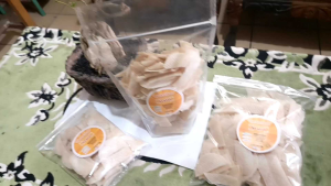 Opak Cikur Mentah Kerupuk Aci Oleh-Oleh Cililn Berat 500gr