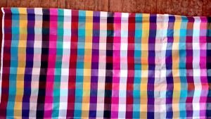 Lipa Saqbe Sarung Tenun Sutra  Mandar Sulawesi Barat