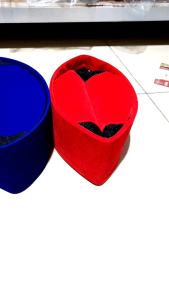 Peci Songkok Bludru Tinggi 9cm: Desain Elegan & Berkualitas Tinggi
