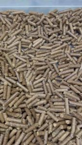 NICEPETS Wooden Pellet | Absorbent & Deodorizing For CatsGuinea Pig & Rabbit 10KG