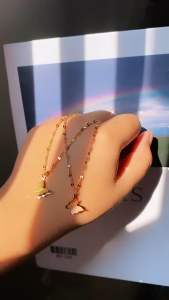 Kalung Titanium Kupu Kupu CXA128: Fashion & Keindahan