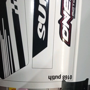 Desain Stiker Motor D-Tracker Terbaru & Terkeren