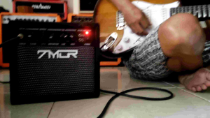 Ampli Gitar Mini SEVENMOR Original Sudah Distorsi dan 3 Input 5 Inch Bergaransi