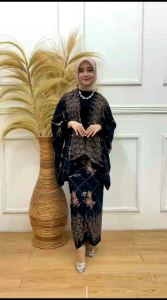 Outfit Kondangan One Set Batik: Pakaian Kondangan Formal dengan Sentuhan Modern