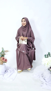 Gamis Polos syari/gamis wolfeach/gamis Saudah hijab hayuri