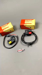 SAKLAR KANAN & KIRI SEN LAMPU STATER VESPA CORSA AUTOMATIC ORIGINAL DANMOTOR. BARANG BARU BARANG LIMITED. AGAR KELISTRIKAN VESPA CORSAMU MAKIN RAPIH. HARGA MAKIN NAIK. ENAK DI PAKAI