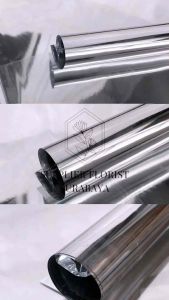 [1 PACK ISI 20 LEMBAR] KERTAS BUNGA SILVER FILM KOREAN STYLE KACA GLOSSY KILAP KILAU SHINNING KERTAS CELLOPHANE WRAPPING BUNGA SURABAYA BUKET WISUDA KERTAS PEMBUNGKUS BUNGA KERTAS KADO DIY FLORIST