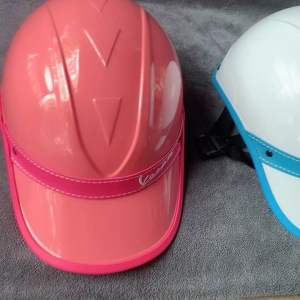 Nón bảo hiểm kết đai da vespa màu mới