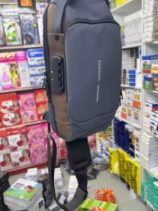 New Fashion shoulder Lock Beg For Men Waterproof ready stock