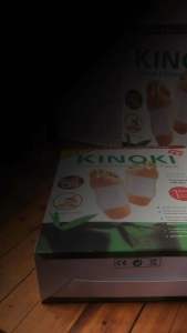 Paket Kinoki 5pack Isi 50Pcs Kinoki Detox Kaki Putih Gold - Koyo Penyerap Racun Dalam Tubuh
