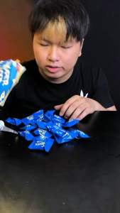 Kẹo siêu chua vị Cola Soda Lemon Nhật Bản