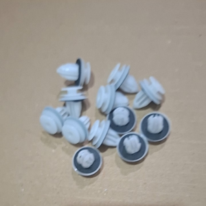 KANCING KLIP DOOR TRIM INNOVA RUSH XENIA TERIOS AVANZA AGYA DLL