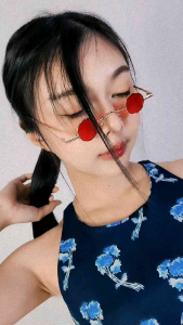 เดรสเเขนกุด ผ่าหลัง