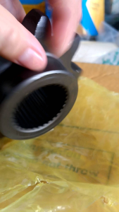 เฟืองโซ่โรตารี่เพลาบน ฝั่งห้องโซ่ ตราช้าง RX163-164-165