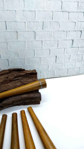 Pipa Sedotan Kayu Galih Kelor Emas A343: Desain Unik & Tahan Lama