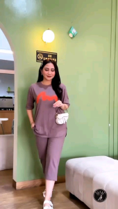 Setelan Wanita Nyaman & Premium: Pilihan Set Cel Combed Standar