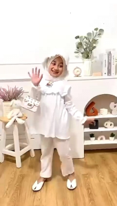 Setelan Anak Cewek Maliqa Hooneybee  Warna Putih Size 2-10 Th