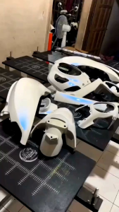 Skotlet Putih Mutiara & Stiker Body Motor NICAI