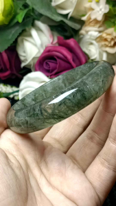 Green Rutilated Crystal Stone bangle 55mm 稀少精品绿发晶透体水晶手镯 55mm