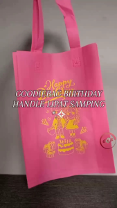 Tas Kain Spunbond Snack Ultah 25x35x10 cm Goodie Bag Bingkisan Souvenir Ulang Tahun Happy Birthday