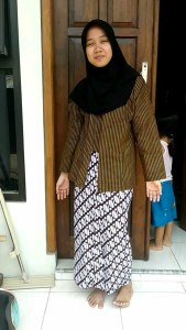 Kebaya Lurik Wanita: Elegan & Tradisional