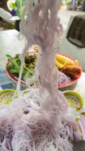 ขนมจีนอบแห้ง เส้นเล็ก เหนียว นุ่ม