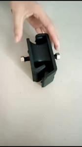 DUDUKAN MESIN ENGINE MOUNTING MOBIL FUTURA SL-413