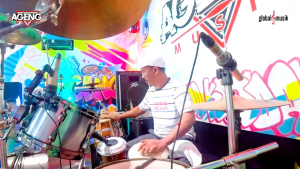 SUPER MURAH... FLASHDISK ISI LAGU MP3  DANGDUT KOPLO  LAWAS DAN TERBARU