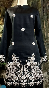 SETELAN BAJU KURUNG BORDIR BUNGA TABUR KERANCANG