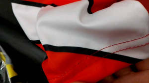 Jersey Merpati Lengan Panjang: Pakaian Olahraga Nyaman