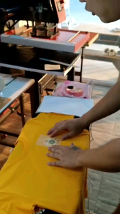 ตัวรีดติดเสื้อ 72 พรรษา ราชการที่10 ตราสัญลักษณ์ ผ้าม่าน