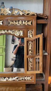 PIGURA KREPYAK CERMIN UKIRAN MODEL JENDELA UKIR 80x60