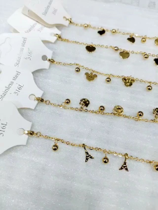 Description: Gelang tangan wanita yang terbuat dari bahan titanium asli, awet dan tidak pudar. Bisa dipakai saat mandi laut atau berenang karena tahan air asin. Tidak menyebabkan alergi dan bisa disemprot dengan parfum berkualitas tinggi.