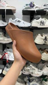 มาใหม่ รองเท้า แตะแบบสวม[36-45] งานดีสุดๆ | และที่บริการเป็นชาย หรือหญิง | ผู้ชาย ผู้หญิง สำหรับผู้ชาย ผู้หญิง