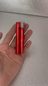 Bật lửa khè vỏ sắt hàng màu (tròn) JR-8016 (1 cây - màu giao ngẫu nhiên)