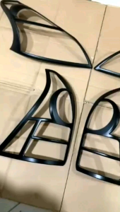 Paket Garnish Depan Belakang All New Avanza Xenia Veloz 2012 2014 Platinum Hitam Chrome .