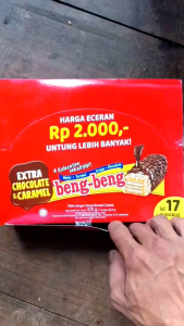 BENG BENG 1 Box (isi 17 pcs) Wafer Cokelat Caramel
