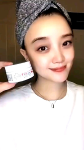 CINDYNAL Cream HEXAPEPTIDE Retinol Penghilang Garis Wajah Anti Penuaan Dini Anti Kerut Mengencangkan Wajah