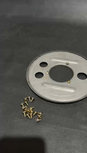 Baut skrup sekrup obeng cun piringan tromol penutup debu vespa px super sprint excel dsb. Detail original