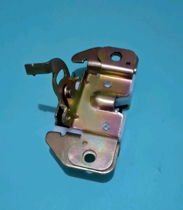 Lock Pintu Bagasi Mobil Daihatsu Zebra Espass S88 S89 S91