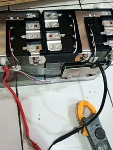 Battery lifepo4 24v 100 ampere plus BMS