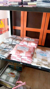 SPREI AESTHETIC MOTIF KOTAK-KOTAK SIZE JUMBO UKURAN 200X200 180X200 & 160X200 SPREI MURAH SPREI ANTI LUNTUR SPREI TERLARIS SPREI TOP.1 SPREI MIRIP BONITA SPREI 3D SPREI KARET SPREI PRODUKSI RUMAHAN SENDIRI SPREI TERBUAT DARI KAIN POLYMICRO ANTI LUNTUR