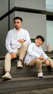 Althaff Akmal Series Koko Couple Ayah Anak White Series Lengan Panjang dan Lengan Pendek - Bahan Versus Halus dan Adem - Size Dewasa S-XXL, Anak XXS-XL (1 SD 10 TH)