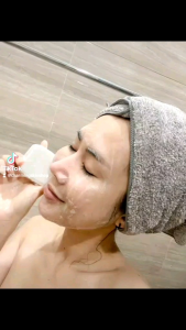 สบู่ไวเทนนิ่ง (สบู่สูตรหน้าขาว) [150บาท]