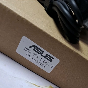 charger Adaptor Asus 19v 2.37a S330F x441U Ux305 X200Ca A416J 4.0mm×1.35mm ( Colokan Kecil )