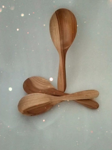 Centong Nasi Kayu Jati Premium Warna Natural Motif Serat Kayu