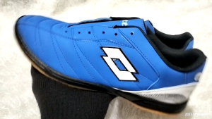 Sepatu Badminton Fudsal JUMBO Bahan Piyu Size 44-47 (sol karet jahit keliling)