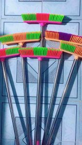 Chổi Nhựa Chà Sàn Bồ Cào Thân Inox - Quét Sân Nhà Vườn Nhà Tắm Sân Gạch Sân Gỗ Sân Bê Tông - Trọng Lượng Nhẹ