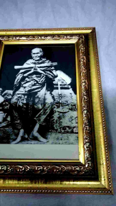 รูปภาพสมเด็จโต พร้อมใส่กรอบสีทอง ขนาด4*6นิ้ว แขวนได้ตั้งได้