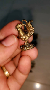 Thai Rooster Amulet Pendant Charm for money wealth business gambling